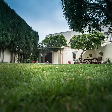Casa En El Barrio De Santa Catalina - Aire Acondicionado De 2023 *